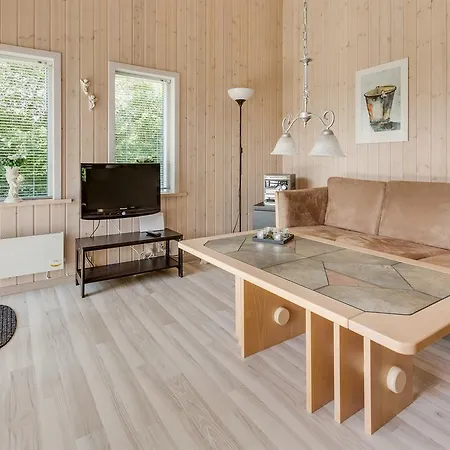 Three-bedroom Holiday In *